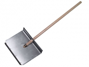 Лопата снеговая 350х570 тротуарная (алюм. с дер.черенком) STARTUL (ST9069-2) (черенок 1й сорт)